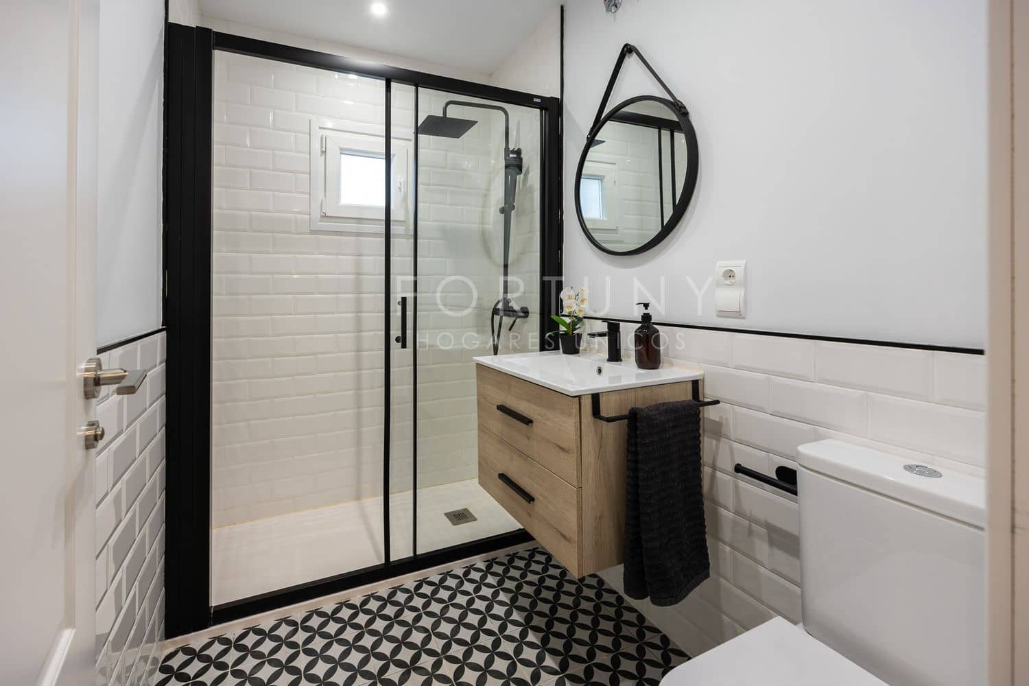 4 Zimmer Villa zu verkaufen in Malaga Stadt mit Pool Garage - 1.650.000 € (Ref: 9709508)