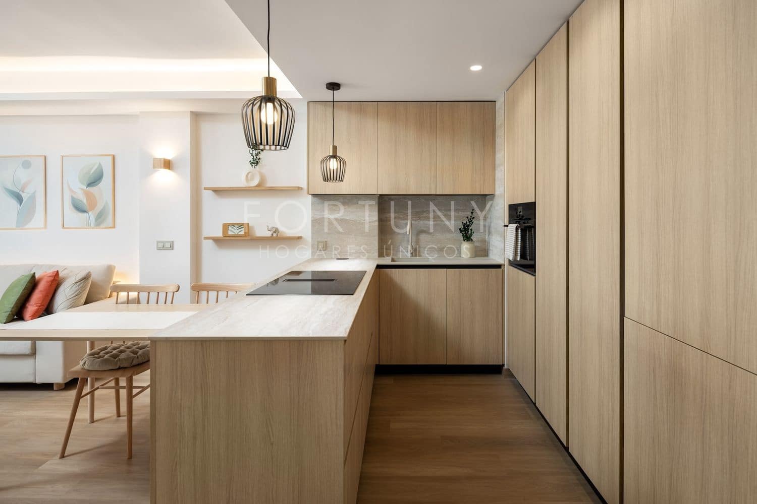 1 bedroom Apartment for rent in Puerto Banus with pool garage - € 1,900 (Ref: 9714325)