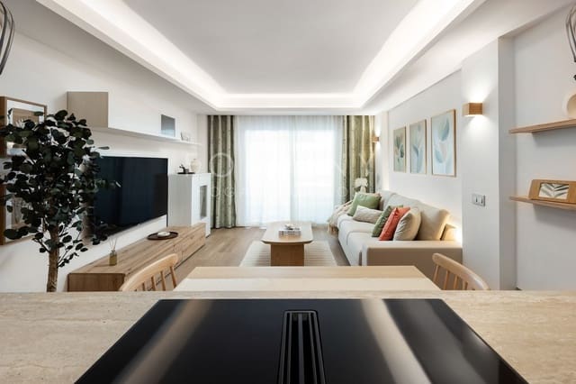 1 quarto Apartamento para arrendar em Puerto Banus, Marbella com piscina garagem - 1 900 € (Ref: 9714325)