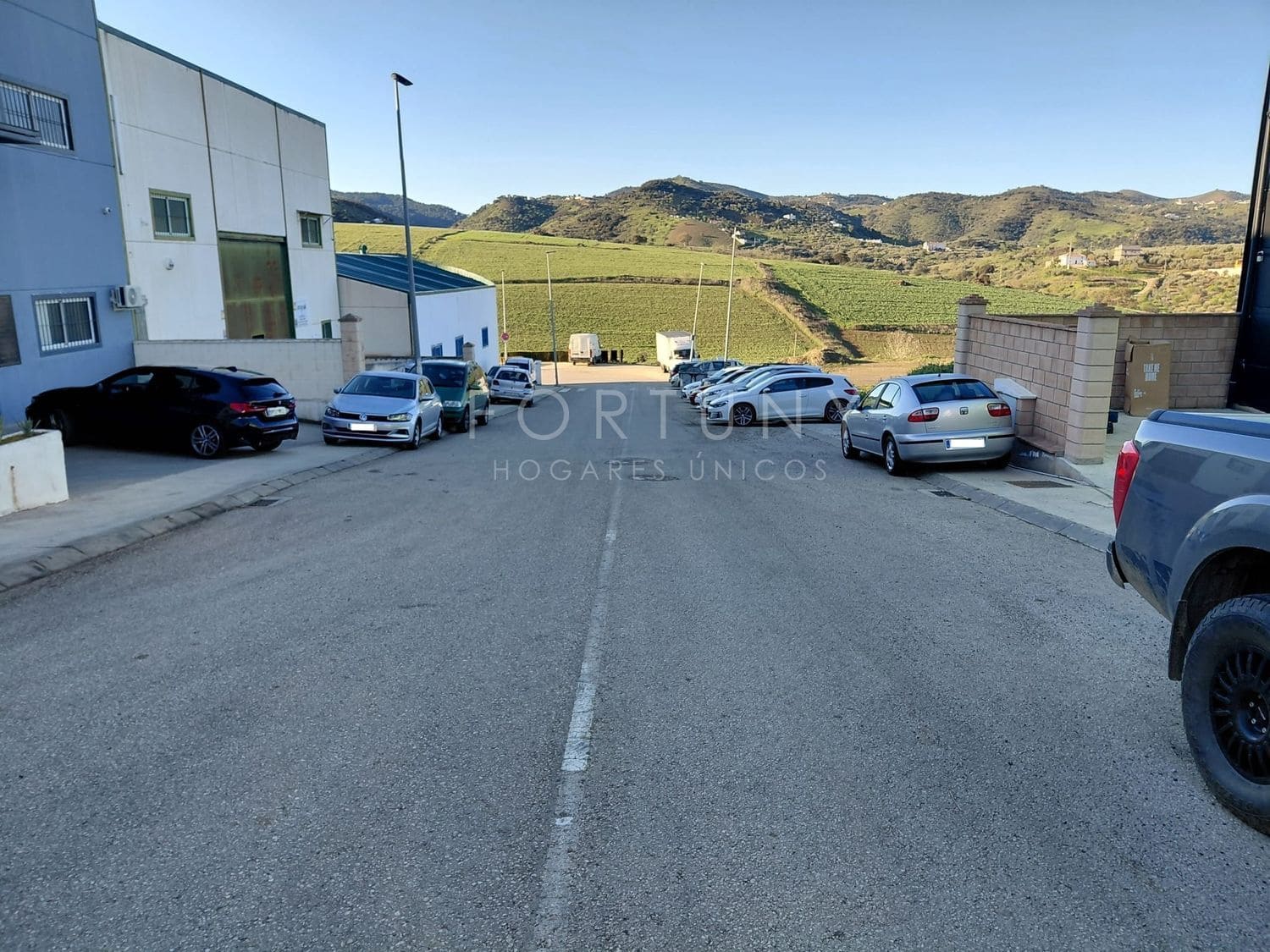 Komercyjne do wynajęcia w Colmenar - 2 700 € (Ref: 9777520)