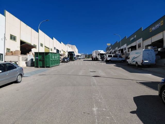 Komercyjne do wynajęcia w Colmenar - 2 700 € (Ref: 9777520)