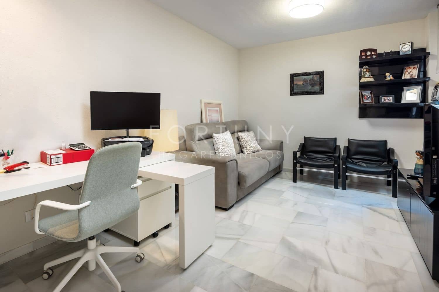 5 soverom Leilighet til salgs i Malaga by med svømmebasseng garasje - € 1 200 000 (Ref: 9790056)