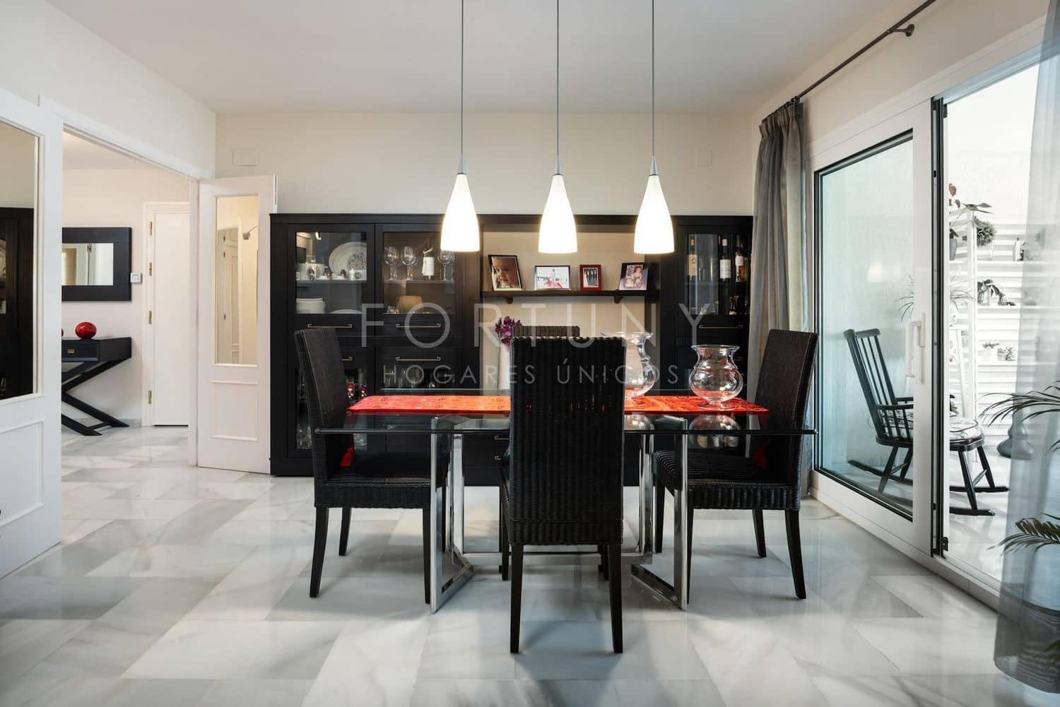 5 soverom Leilighet til salgs i Malaga by med svømmebasseng garasje - € 1 200 000 (Ref: 9790056)