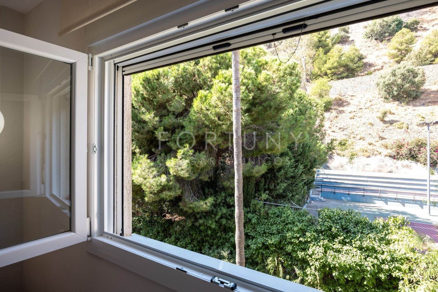 5 soverom Leilighet til salgs i Malaga by med svømmebasseng garasje - € 1 200 000 (Ref: 9790056)