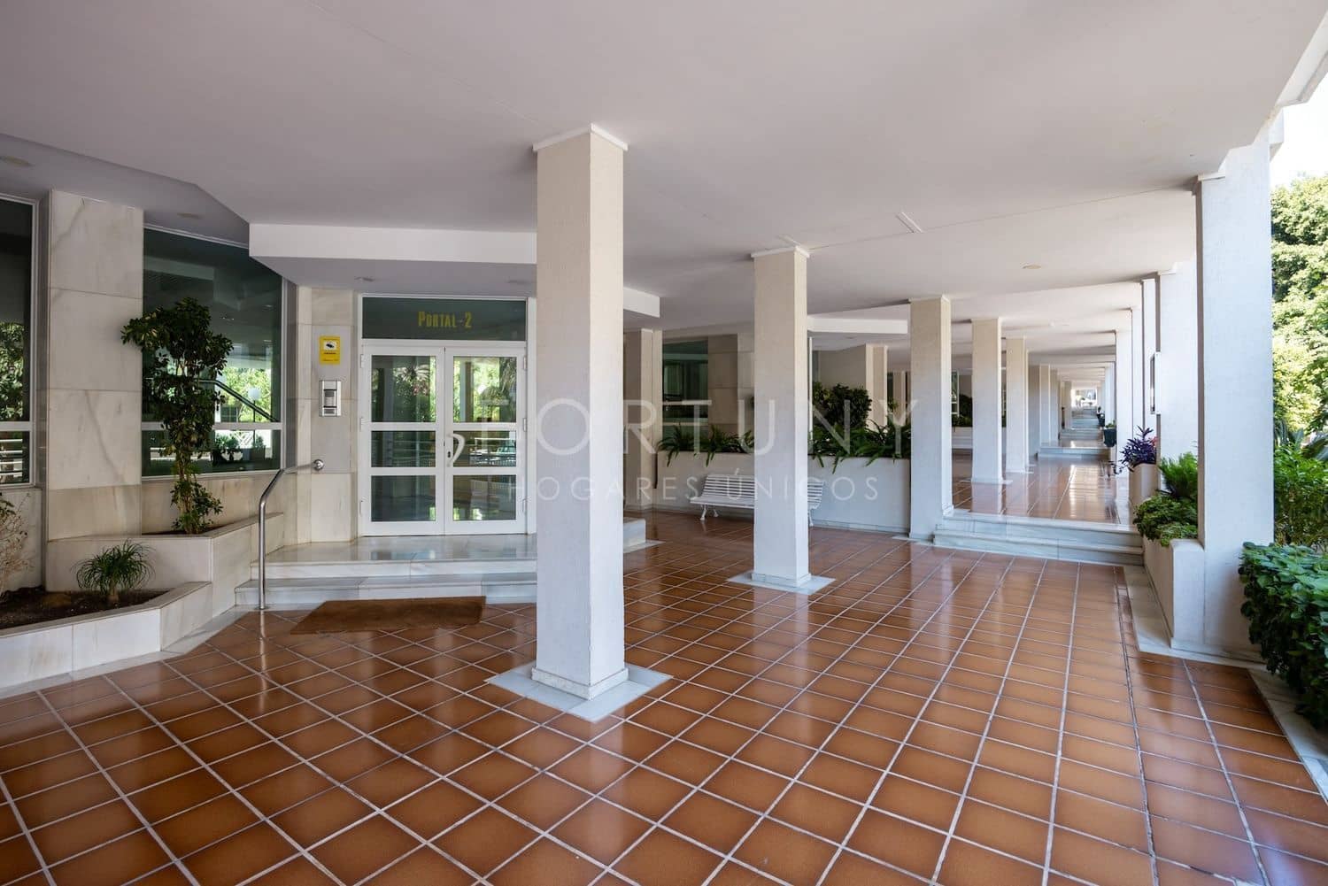 5 soverom Leilighet til salgs i Malaga by med svømmebasseng garasje - € 1 200 000 (Ref: 9790056)