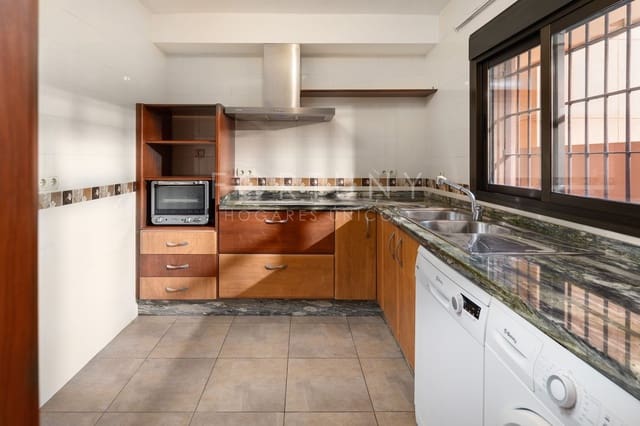 3 quarto Apartamento para venda em La Caleta, Málaga cidade com garagem - 900 000 € (Ref: 9796074)