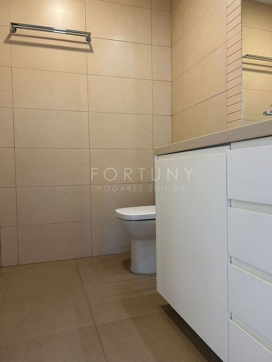 3 sovrum Lägenhet till salu i Malaga stad med pool garage - 645 000 € (Ref: 9810903)