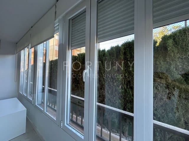 3 sovrum Lägenhet till salu i Las Acacias, Málaga stad med pool garage - 645 000 € (Ref: 9810903)