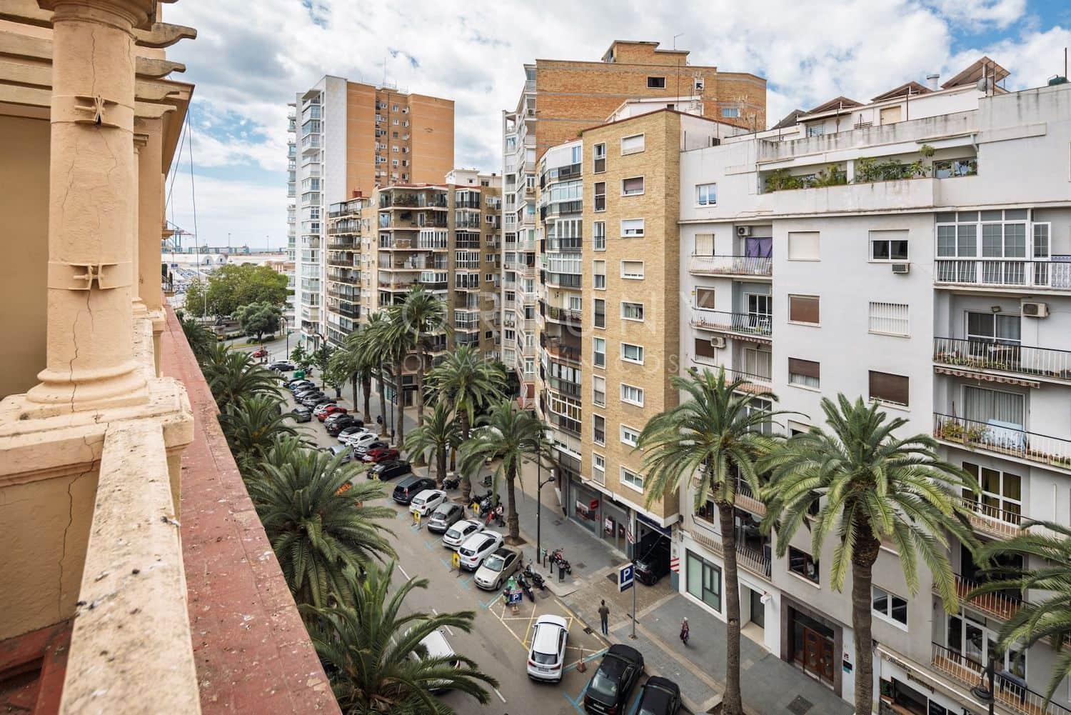 7 bedroom Apartment for sale in Malaga city with garage - € 1,300,000 (Ref: 9880551)