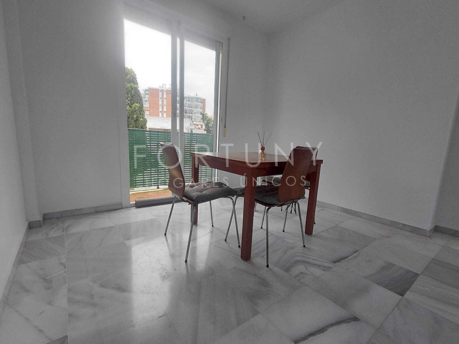 2 sypialnia Apartament na sprzedaż w Torremolinos z garażem - 275 000 € (Ref: 9909887)