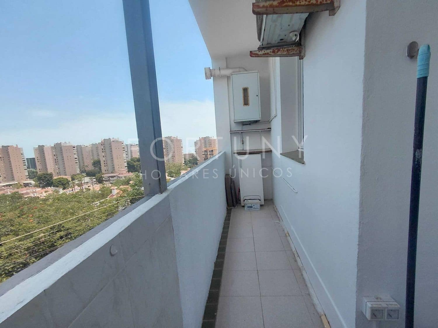 2 sypialnia Apartament na sprzedaż w Torremolinos z garażem - 275 000 € (Ref: 9909887)