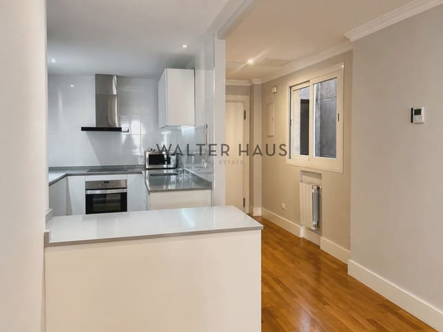 Appartement de 2 chambres à louer à Castellana, Madrid ville avec garage - 3 900 € (Ref: 10019375)