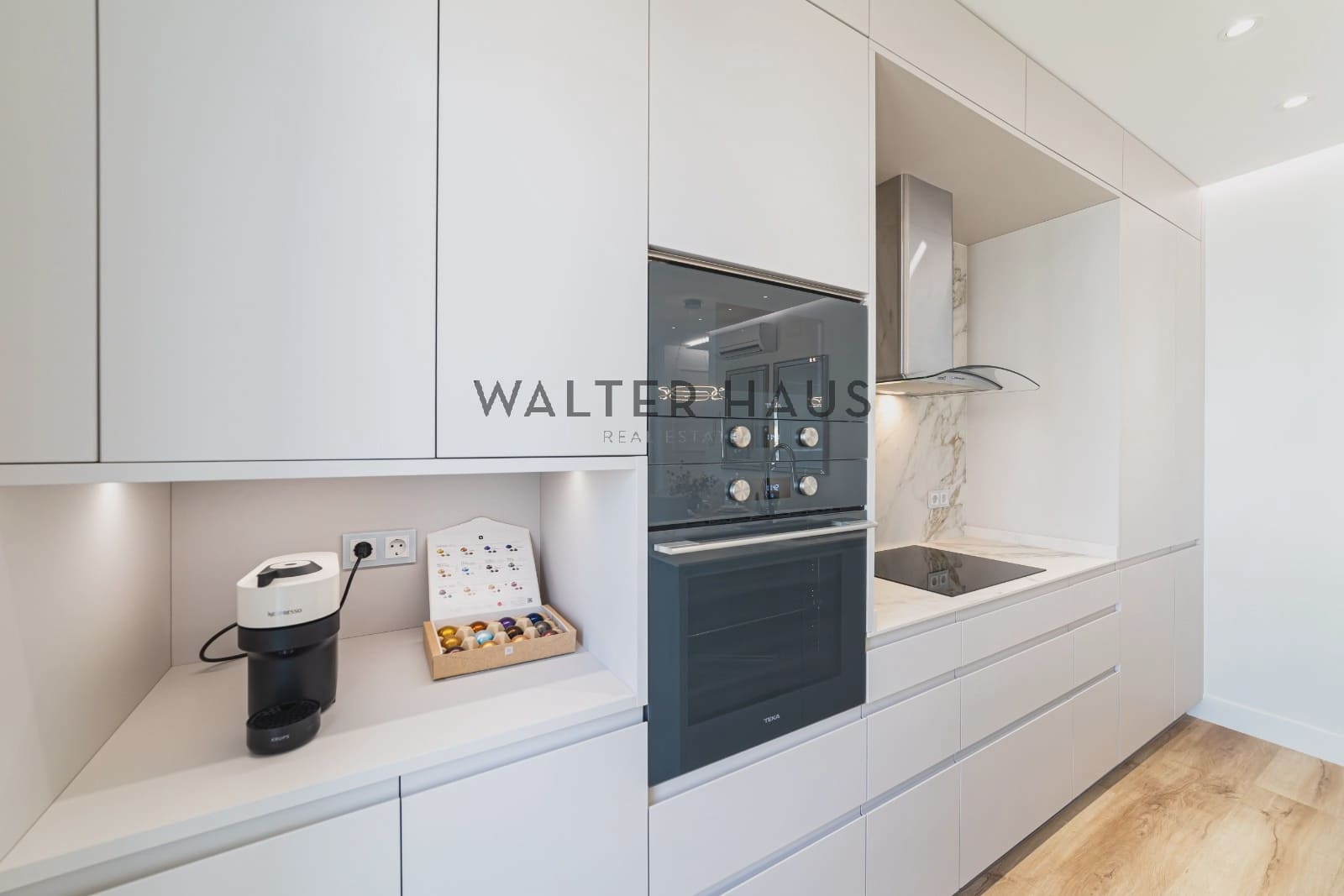 2 bedroom Flat for sale in Madrid city - € 1,350,000 (Ref: 10029612)