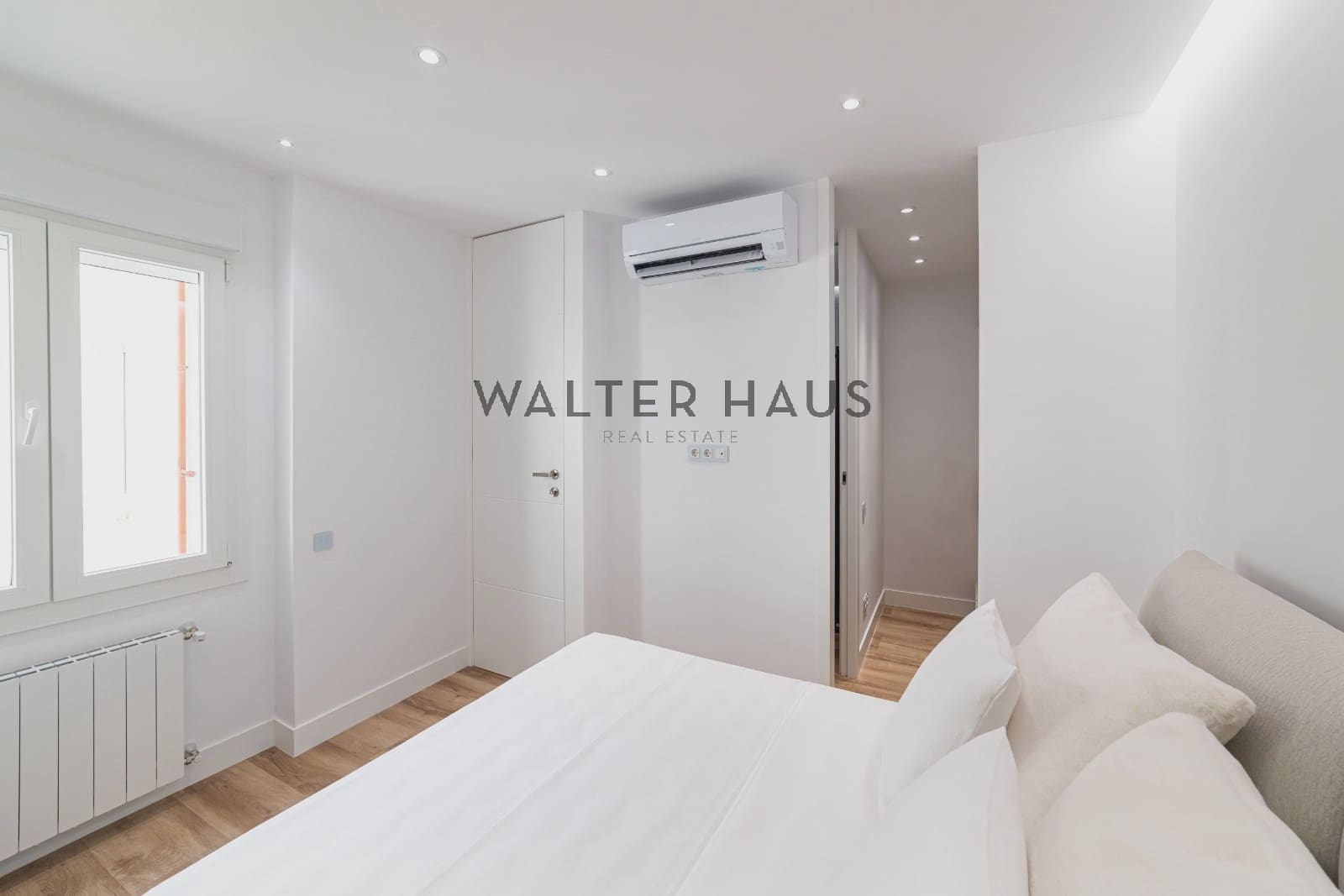 2 bedroom Flat for sale in Madrid city - € 1,350,000 (Ref: 10029612)