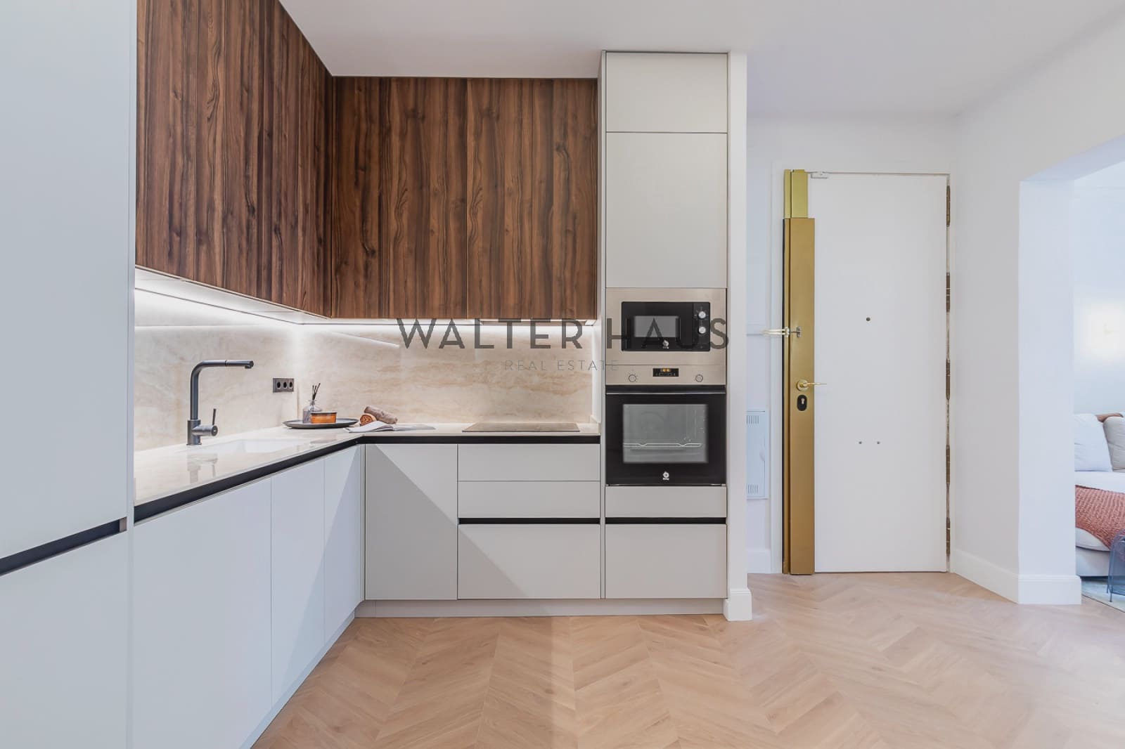 3 sypialnia Mieszkanie na sprzedaż w Miasto Madryt - 1 395 000 € (Ref: 10031190)