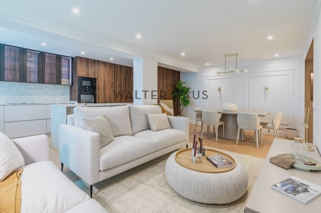 3 bedroom Flat for sale in Pacífico, Madrid city - € 1,495,000 (Ref: 10031191)