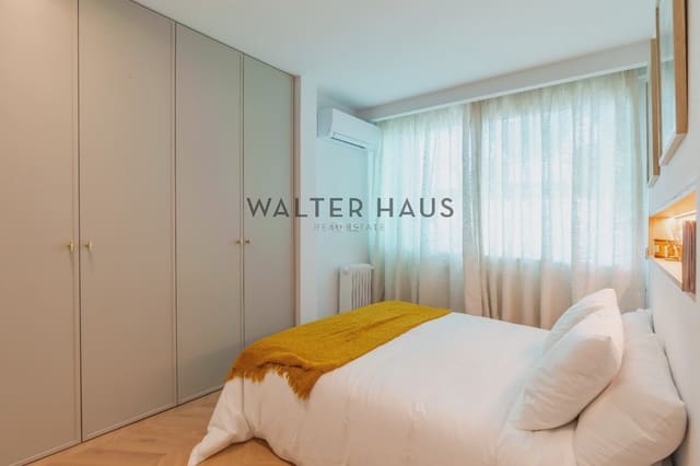 3 bedroom Flat for sale in Pacífico, Madrid city - € 1,495,000 (Ref: 10031191)
