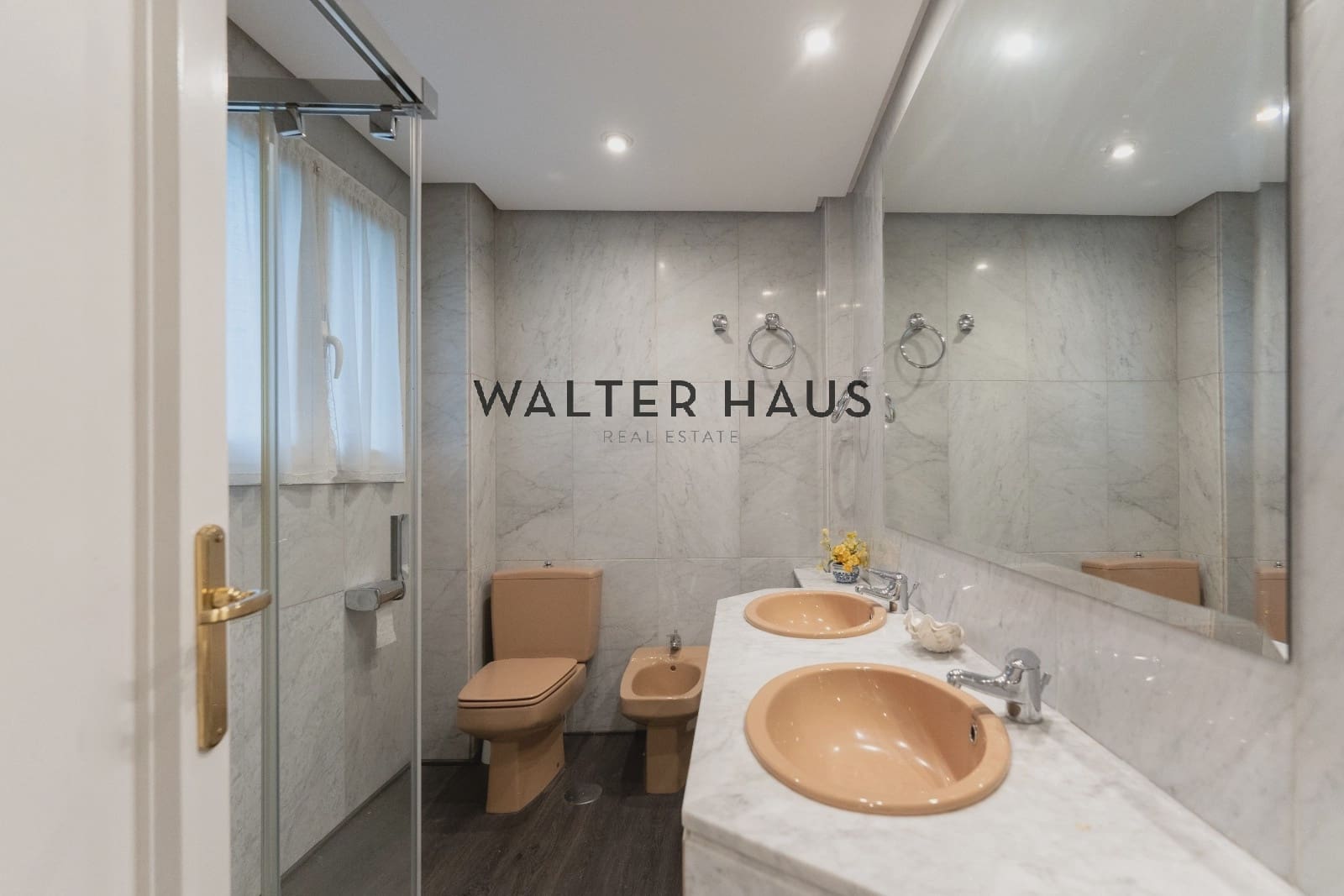 5 slaapkamer Flat te koop in Madrid stad - € 2.350.000 (Ref: 10035651)