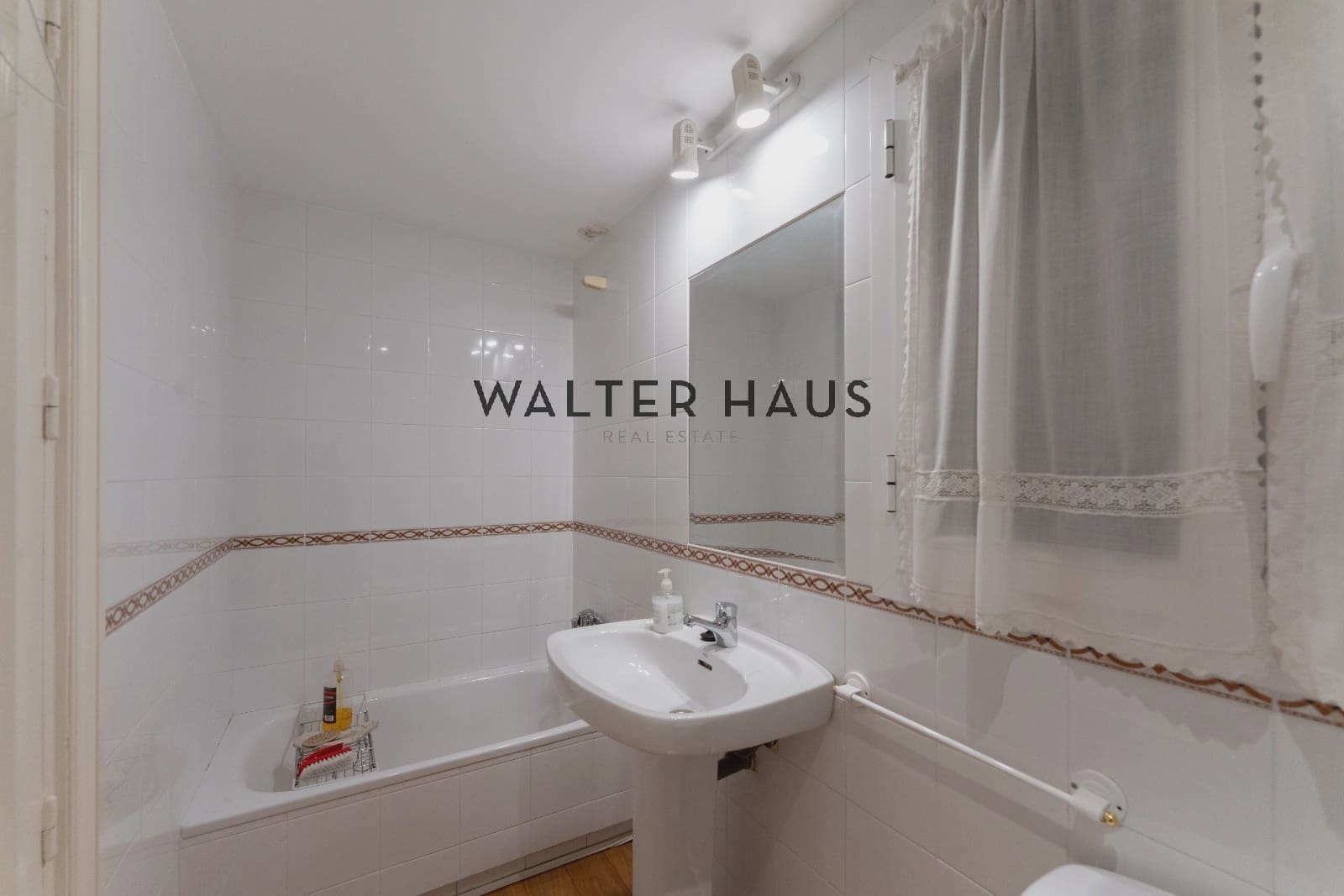 5 slaapkamer Flat te koop in Madrid stad - € 2.350.000 (Ref: 10035651)