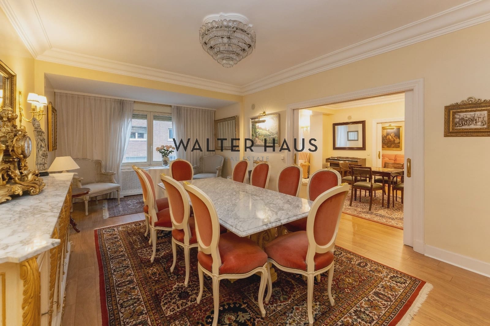5 slaapkamer Flat te koop in Madrid stad - € 2.350.000 (Ref: 10035651)