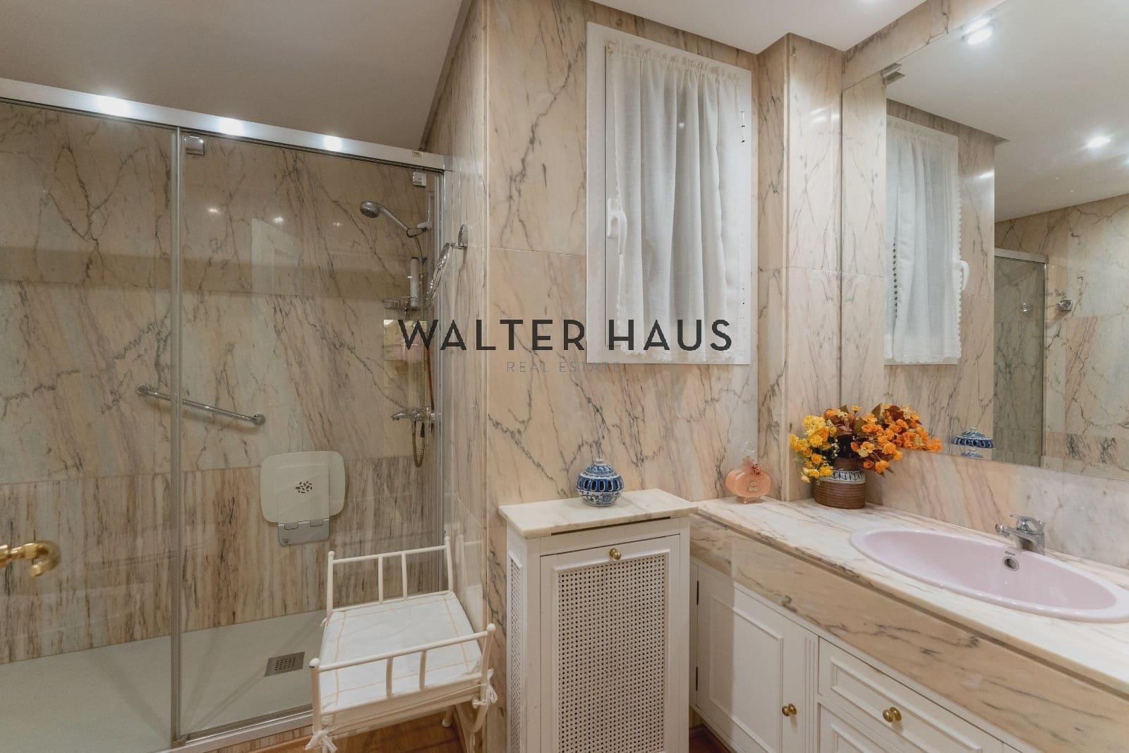 5 slaapkamer Flat te koop in Madrid stad - € 2.350.000 (Ref: 10035651)