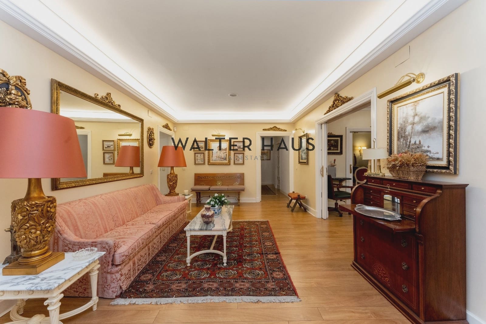 5 slaapkamer Flat te koop in Madrid stad - € 2.350.000 (Ref: 10035651)