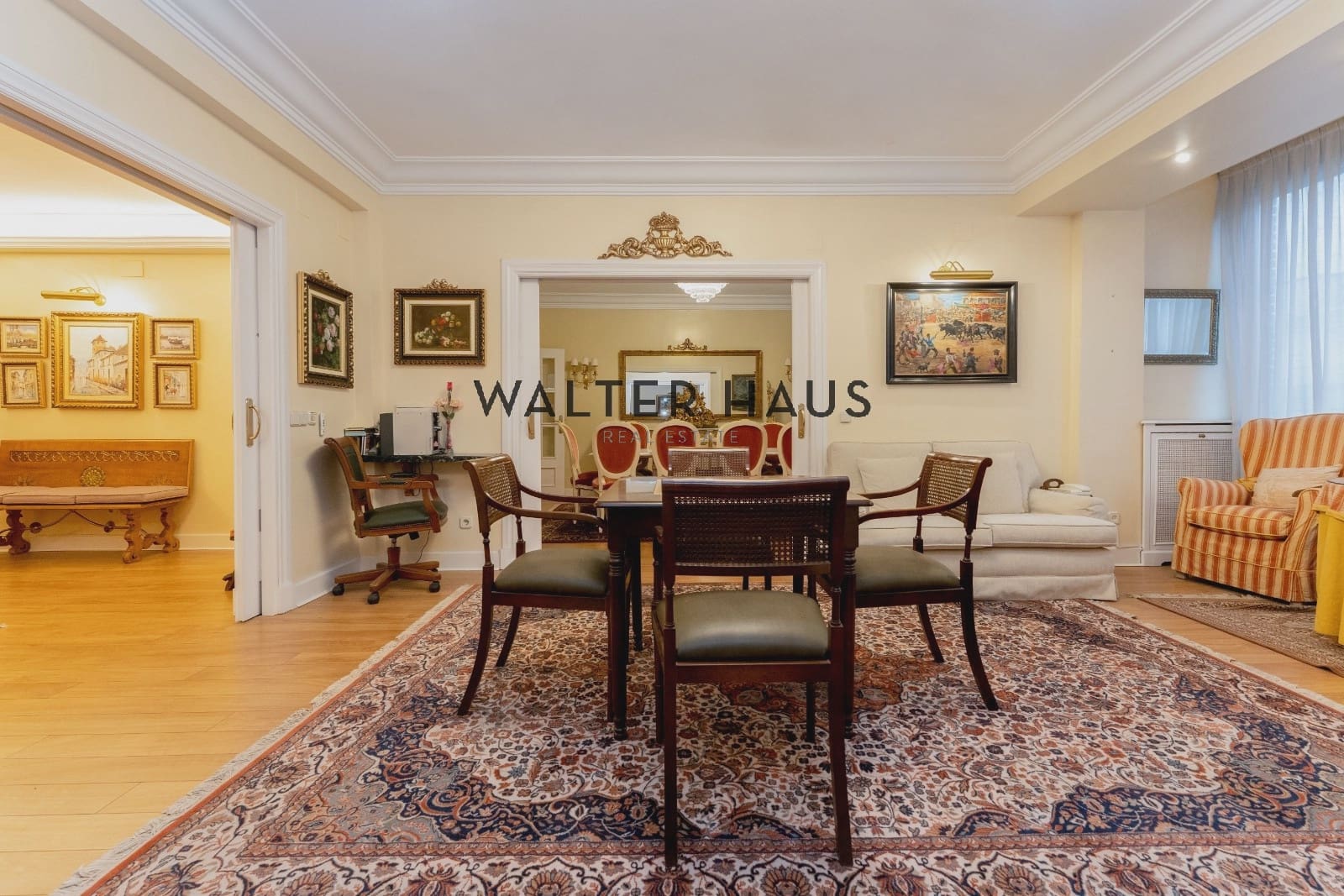 5 slaapkamer Flat te koop in Madrid stad - € 2.350.000 (Ref: 10035651)
