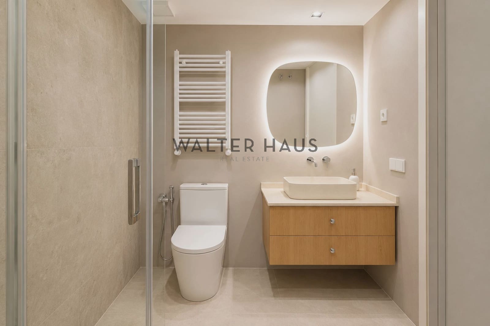3 slaapkamer Flat te koop in Madrid stad - € 2.600.000 (Ref: 10045495)