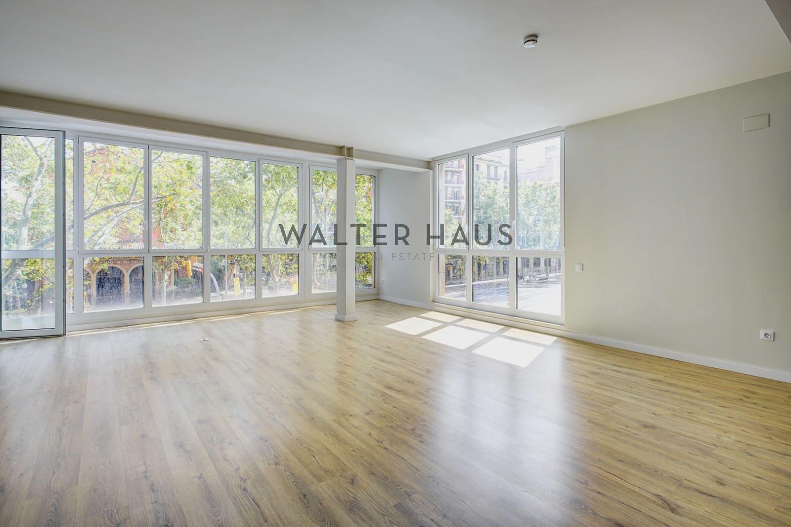 4 sovrum Lägenhet till salu i Barcelona stad - 1 350 000 € (Ref: 10045496)
