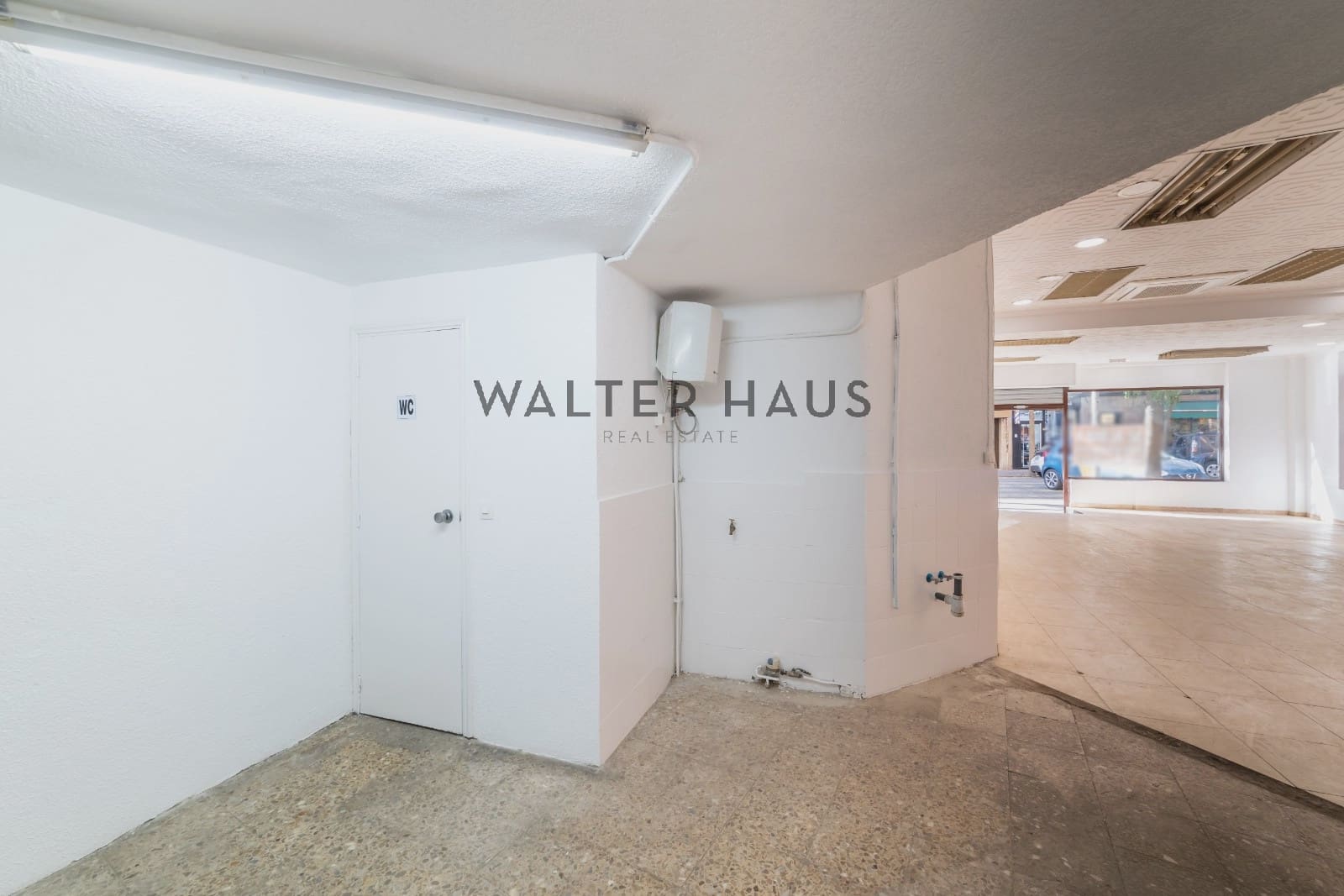 Local Comercial de 2 habitaciones en Madrid ciudad en venta - 585.000 € (Ref: 10046227)
