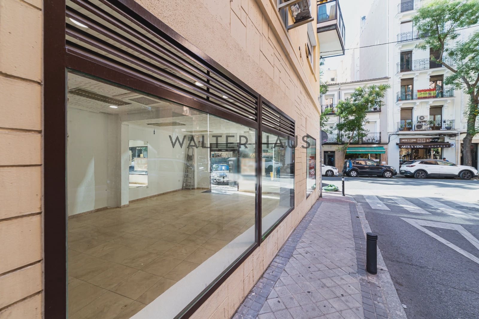 Local Comercial de 2 habitaciones en Madrid ciudad en venta - 585.000 € (Ref: 10046227)