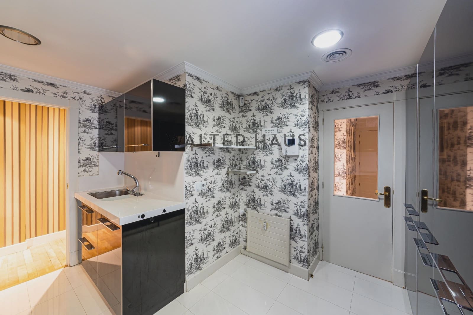 4 bedroom Flat for rent in Madrid city with pool garage - € 4,900 (Ref: 10046228)