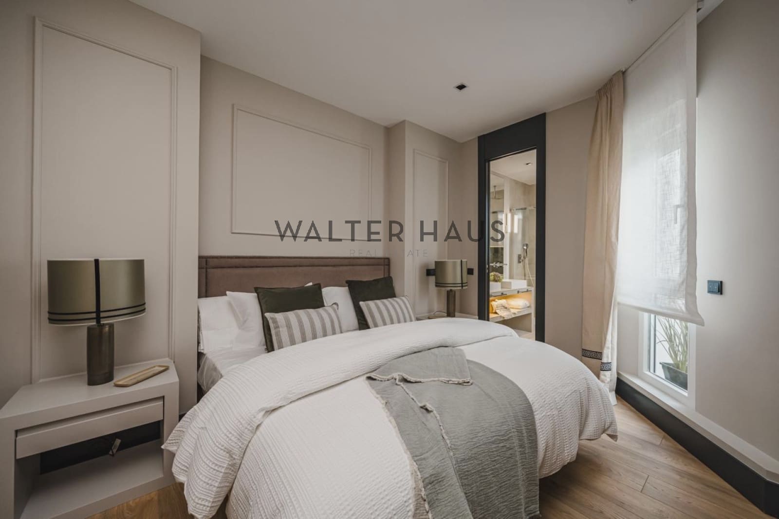 3 soveværelse Lejlighed til salg i Madrid by - € 2.100.000 (Ref: 10054441)