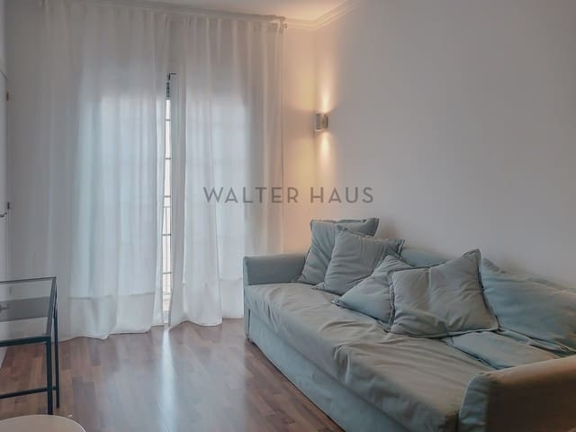 2 quarto Apartamento para arrendar em La Sagrada Família, Barcelona cidade - 1 261 € (Ref: 10059495)