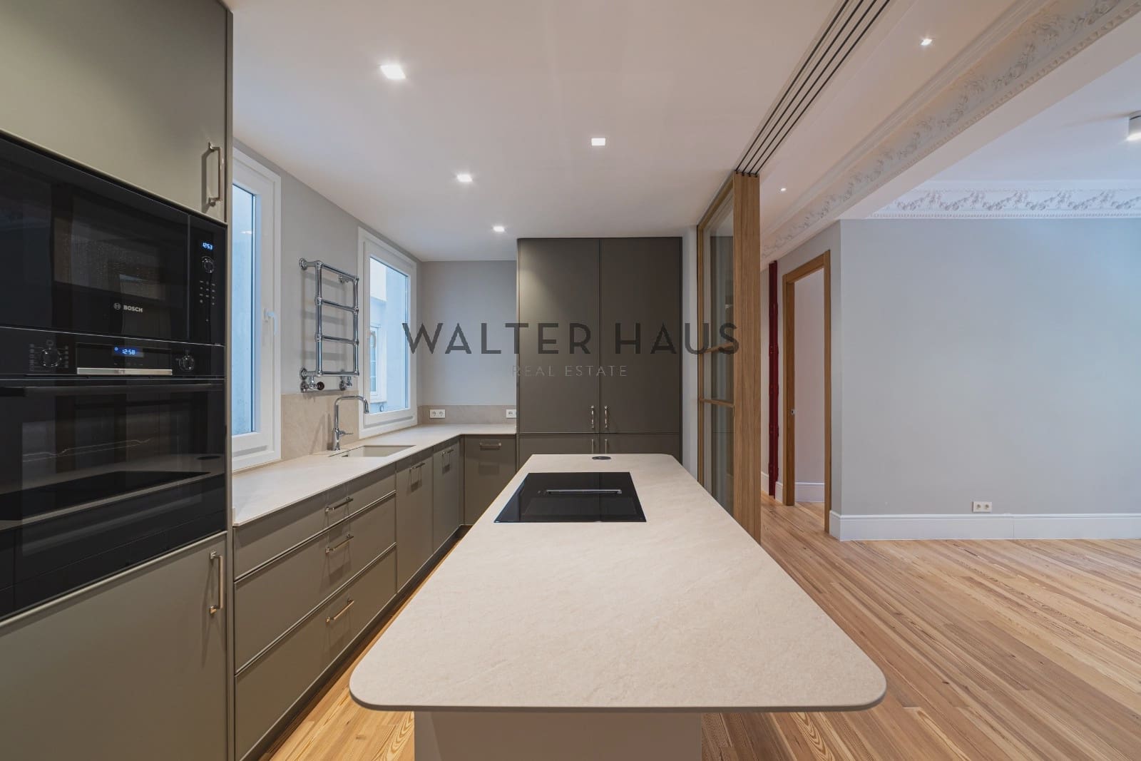 Piso de 3 habitaciones en Madrid ciudad en alquiler - 4.200 € (Ref: 10060682)