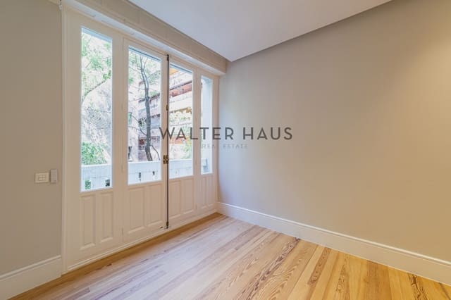 Piso de 3 habitaciones en Almagro, Madrid ciudad en alquiler - 4.200 € (Ref: 10060682)