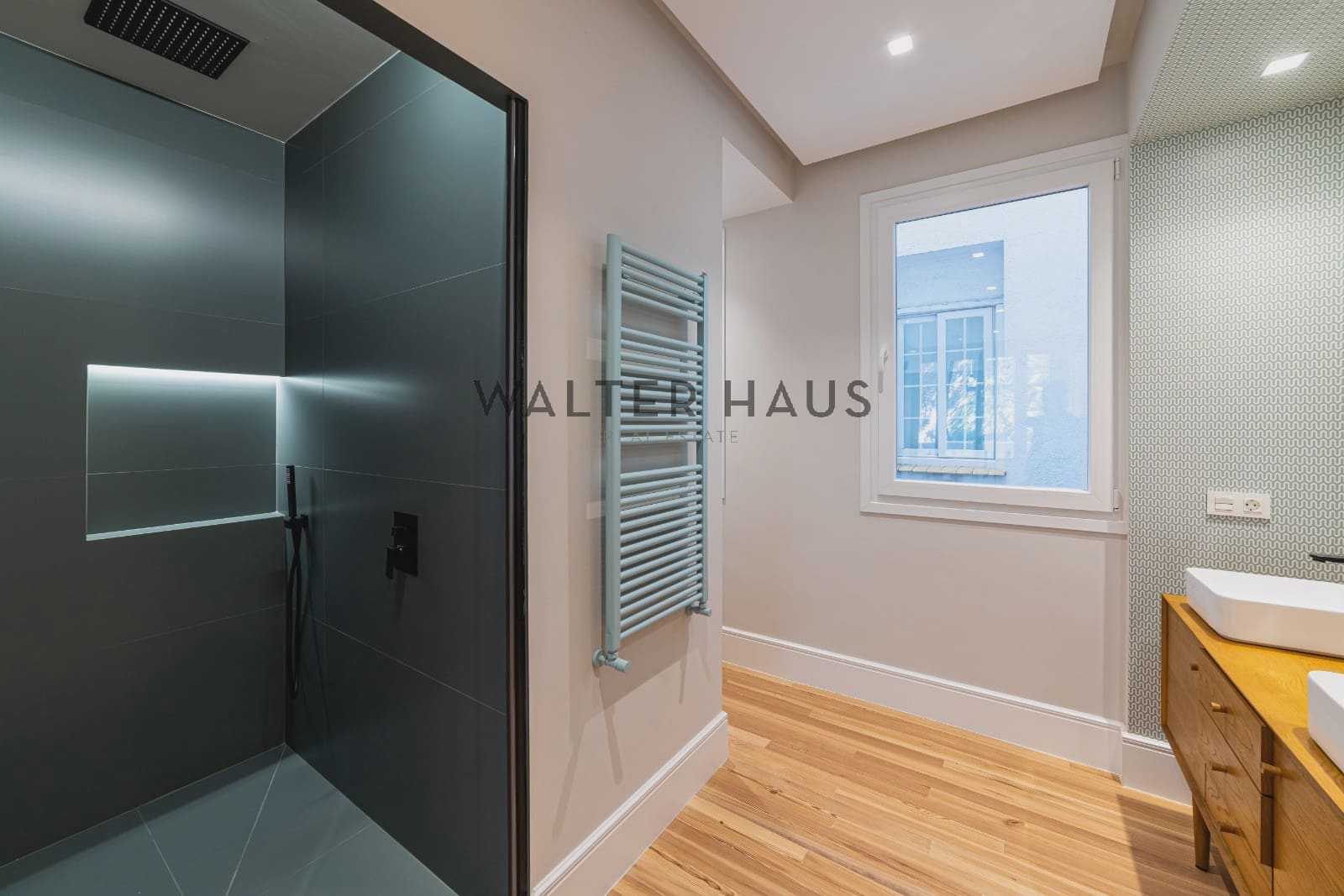 Piso de 3 habitaciones en Madrid ciudad en alquiler - 4.200 € (Ref: 10060682)