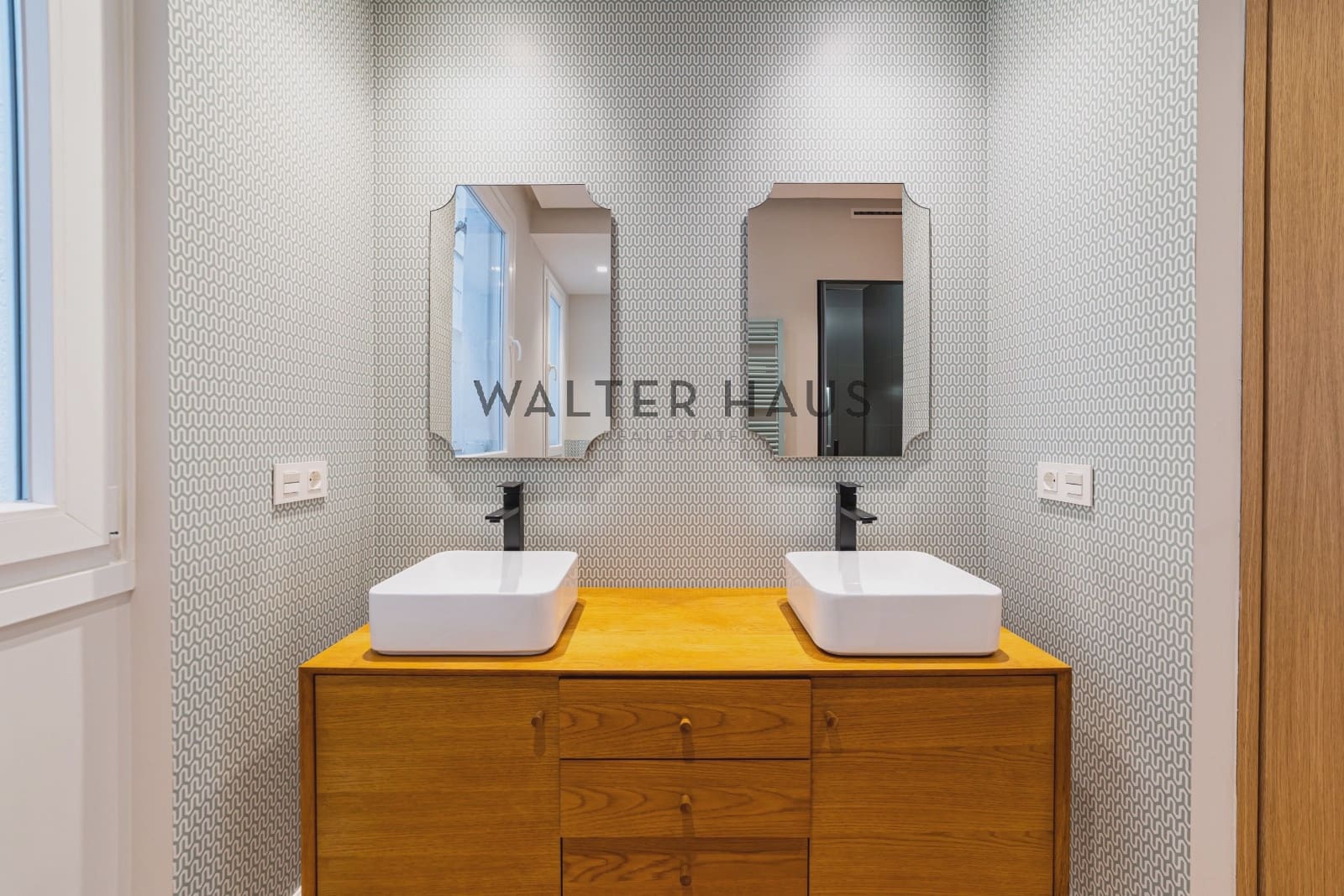 Piso de 3 habitaciones en Madrid ciudad en alquiler - 4.200 € (Ref: 10060682)