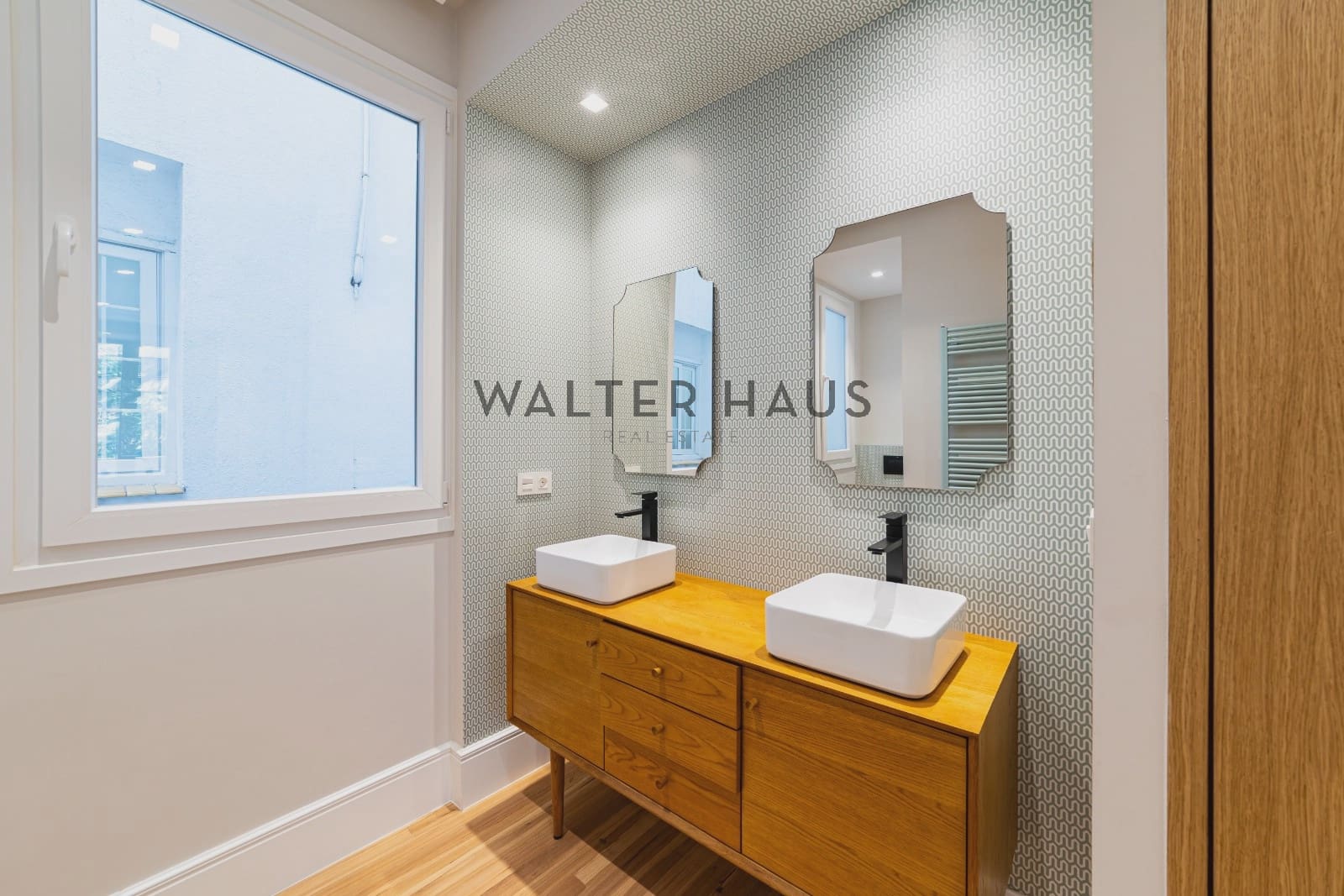 Piso de 3 habitaciones en Madrid ciudad en alquiler - 4.200 € (Ref: 10060682)