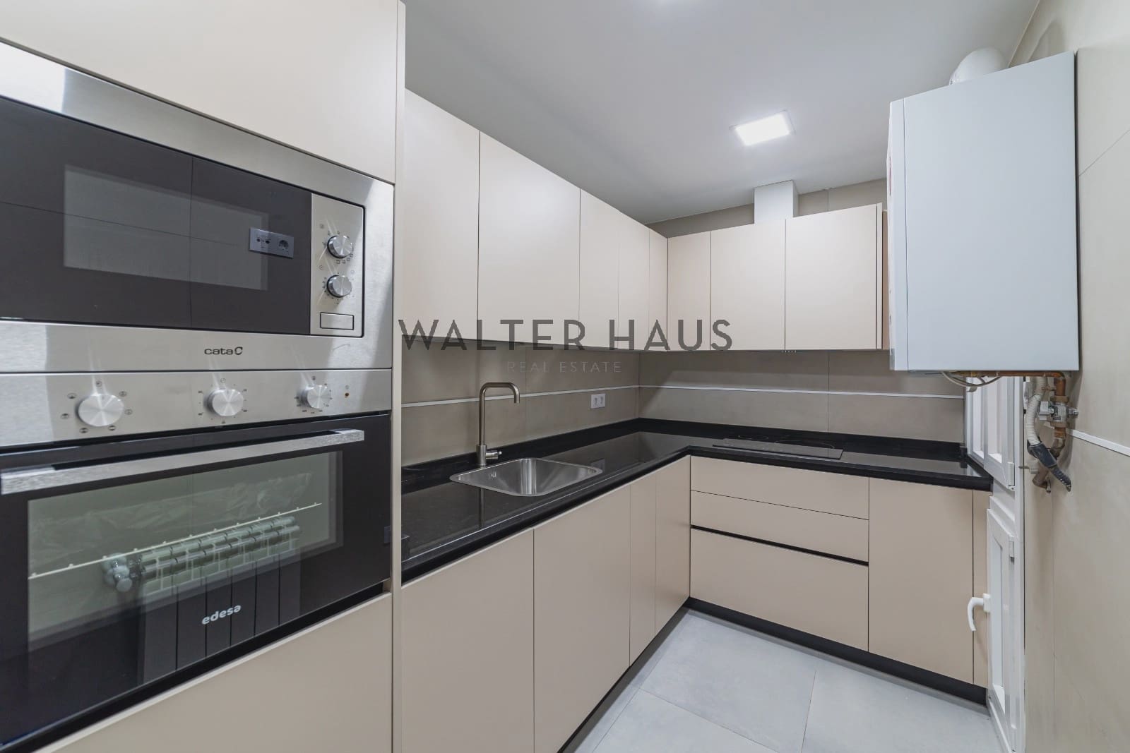 3 camera da letto Appartamento da affittare in Madrid citta - 2.000 € (Rif: 10060684)