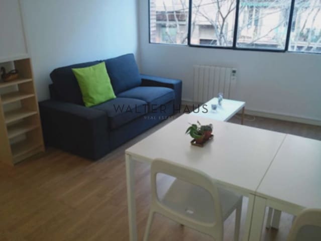 4 sypialnia Komercyjne na sprzedaż w El Camp d'en Grassot i Gràcia Nova, Miasto Barcelona - 950 000 € (Ref: 10079042)