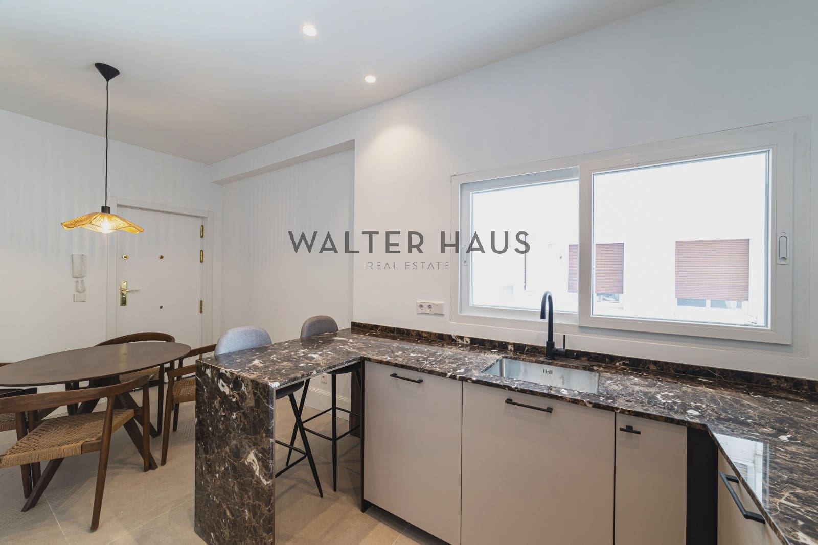 4 soverom Leilighet til salgs i Madrid by - € 1 950 000 (Ref: 10080150)