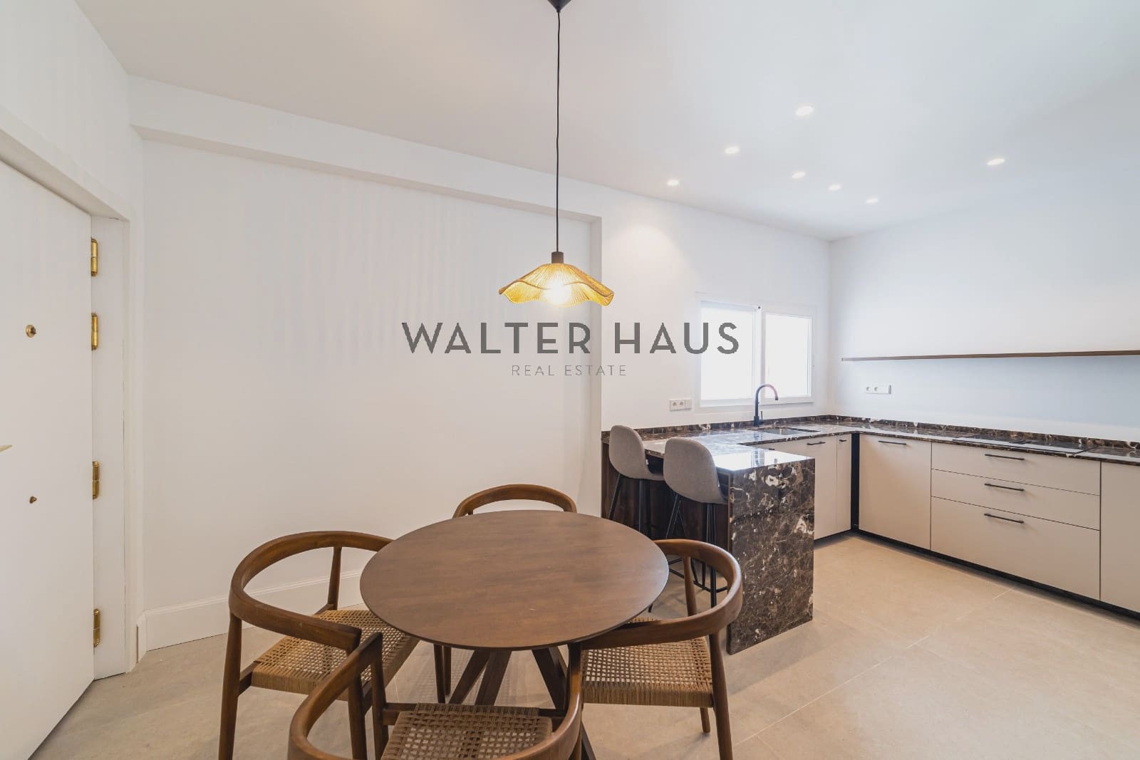 4 soverom Leilighet til salgs i Madrid by - € 1 950 000 (Ref: 10080150)