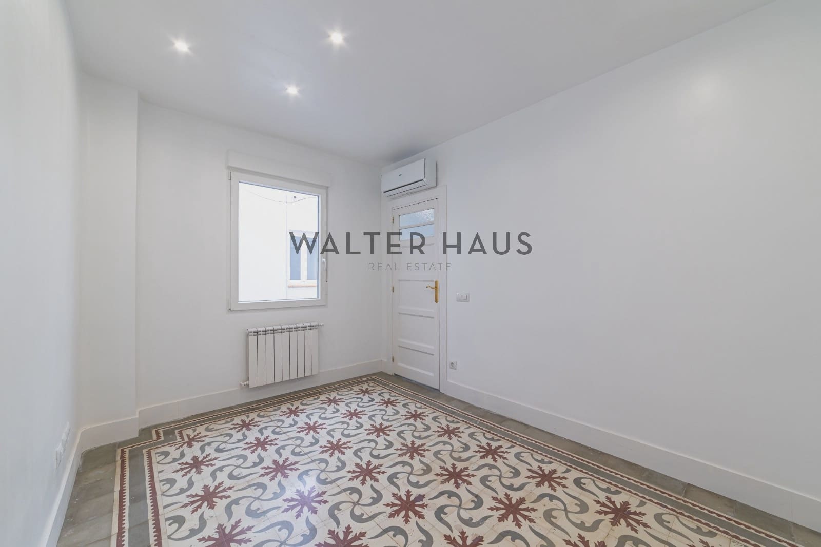 3 soveværelse Lejlighed til leje i Madrid by - € 3.600 (Ref: 10086917)