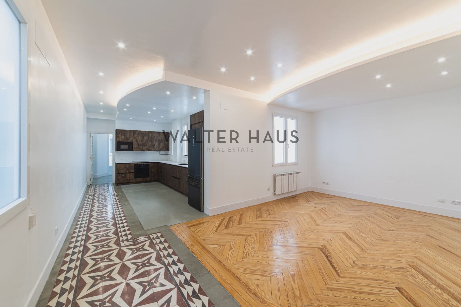3 soveværelse Lejlighed til leje i Madrid by - € 3.600 (Ref: 10086917)