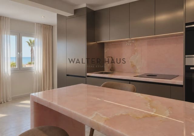 Piso de 2 habitaciones en Platja d'Aro, Castell-Platja d'Aro en venta con garaje - 380.000 € (Ref: 10093833)