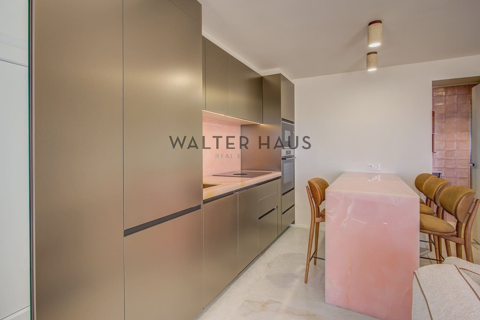 2 bedroom Flat for sale in Platja d'Aro with garage - € 380,000 (Ref: 10093833)