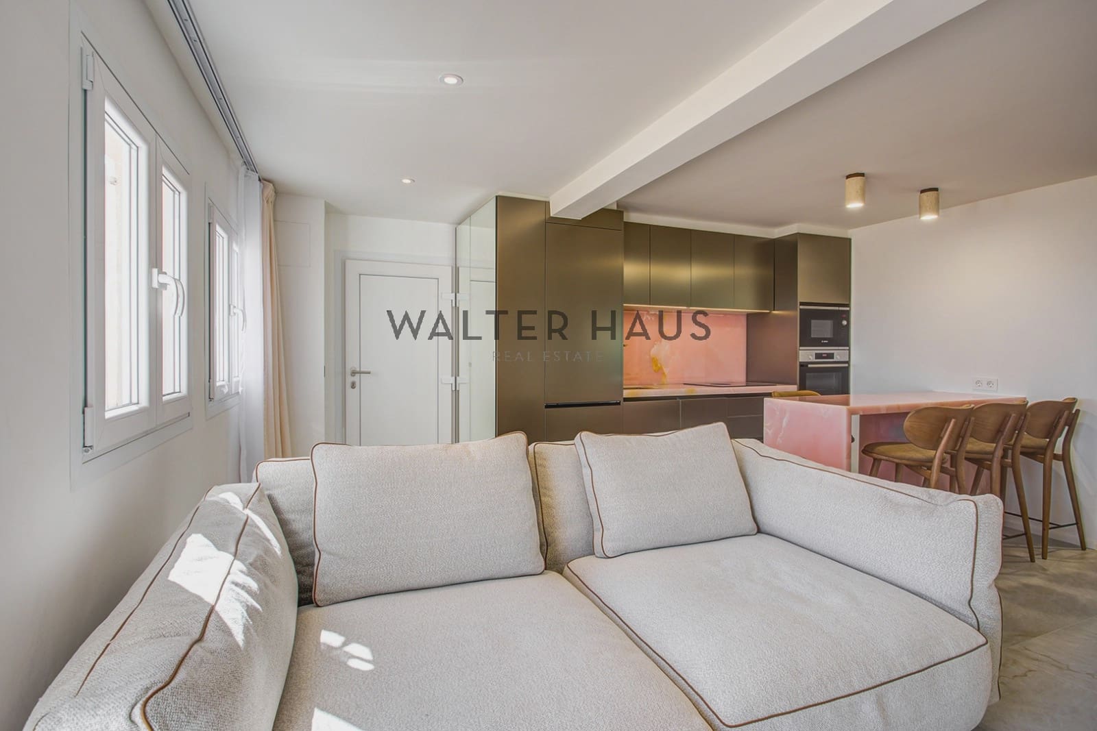 2 bedroom Flat for sale in Platja d'Aro with garage - € 380,000 (Ref: 10093833)