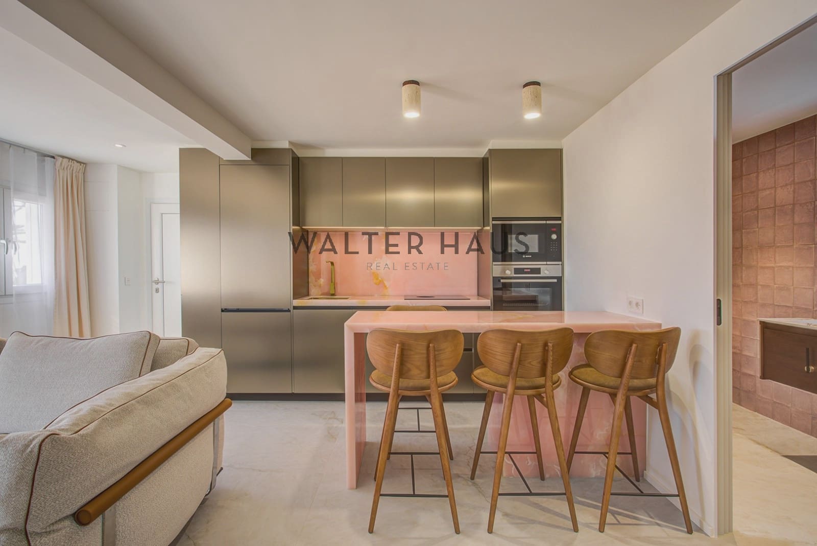 2 bedroom Flat for sale in Platja d'Aro with garage - € 380,000 (Ref: 10093833)