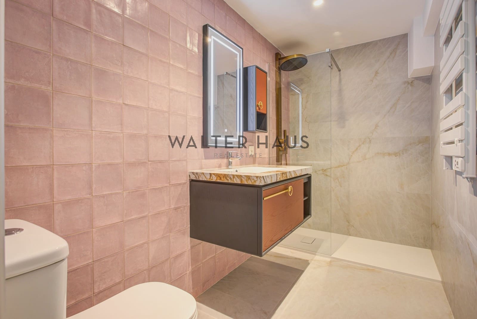 2 bedroom Flat for sale in Platja d'Aro with garage - € 380,000 (Ref: 10093833)